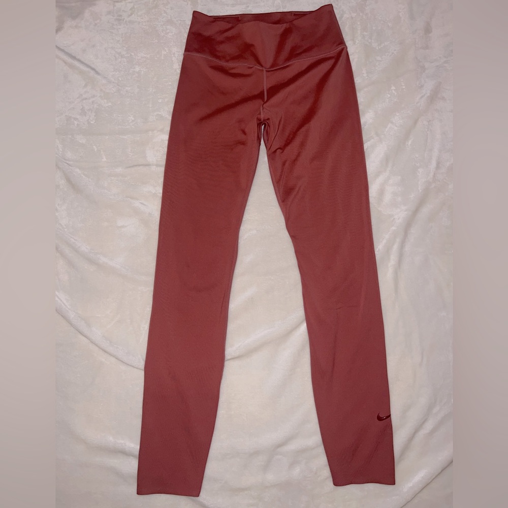 Nike dri-fit leggings women’s sz small